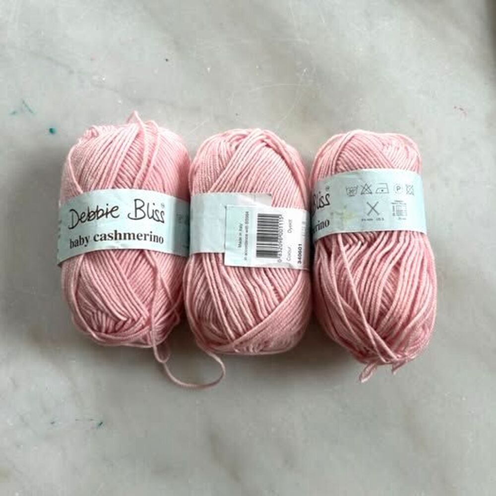3 skiens Debbie Bliss Baby Cashmerino